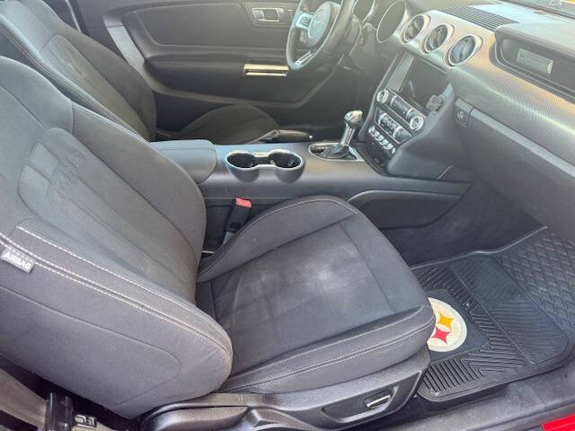 2019 Ford Mustang EcoBoost