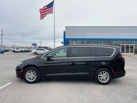 2024 Chrysler Pacifica Touring L