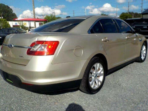 2011 Ford Taurus SEL
