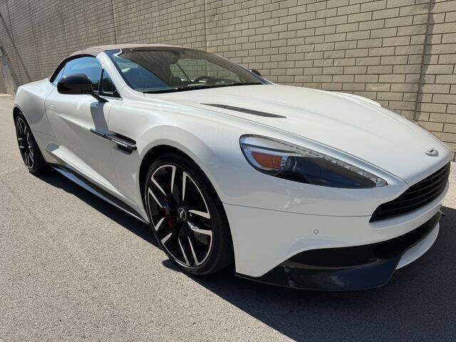 2015 Aston Martin Vanquish Volante