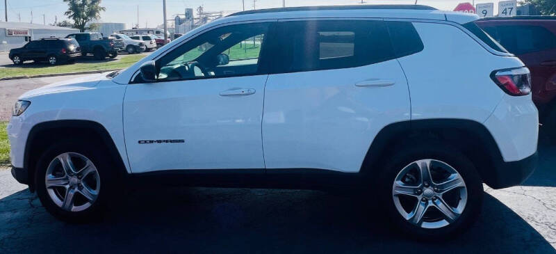 2023 Jeep Compass for sale at BRADBURY AUTO SALES in Gibson City IL