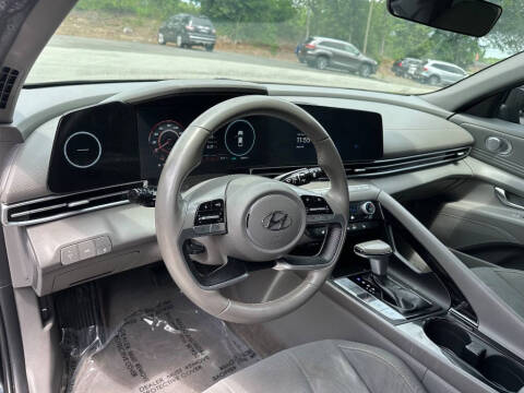 2023 Hyundai Elantra