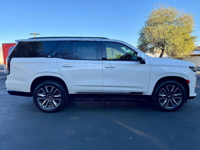 2021 Cadillac Escalade Sport