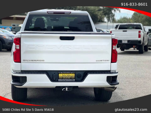 2020 Chevrolet Silverado 1500 Custom