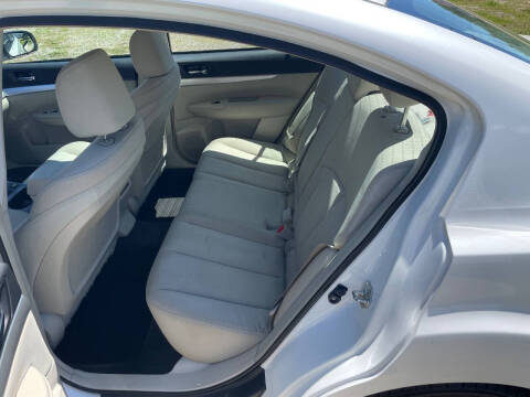2011 Subaru Legacy 2.5i Premium