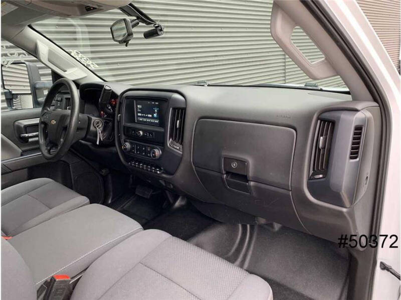 2020 Chevrolet Silverado 5500HD