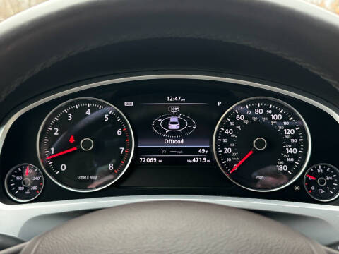 2013 Volkswagen Touareg VR6 Sport