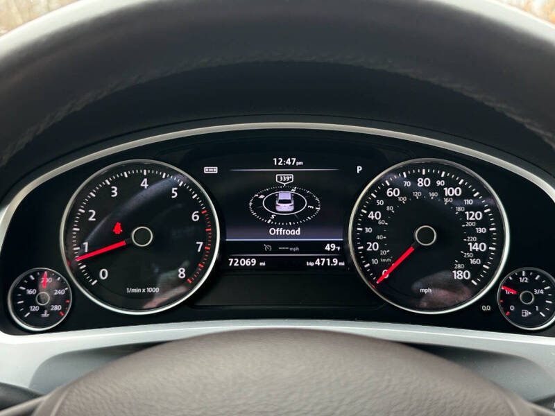 2013 Volkswagen Touareg VR6 Sport