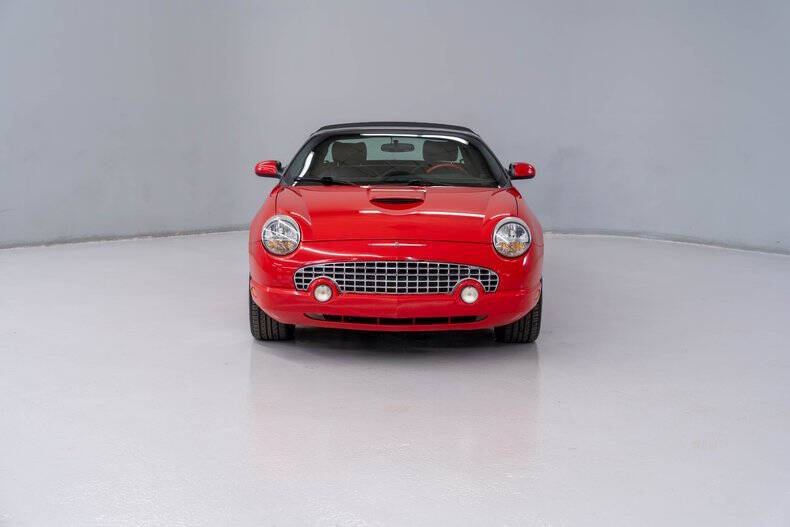 2003 Ford Thunderbird