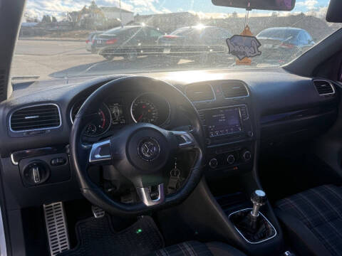 2011 Volkswagen GTI Base PZEV