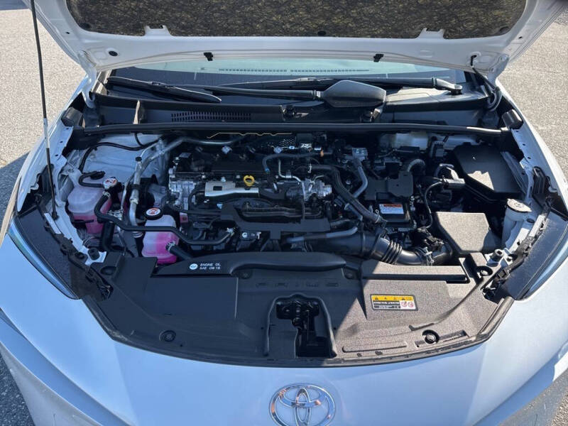2024 Toyota Prius LE