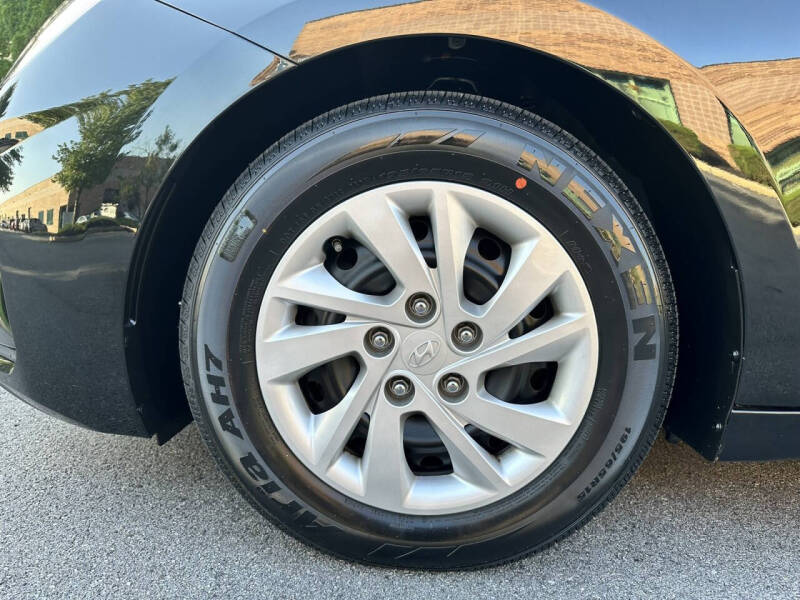 2020 Hyundai Elantra
