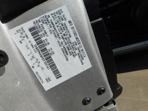 2004 Ford Thunderbird Deluxe