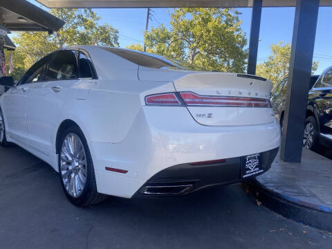 2013 Lincoln MKZ
