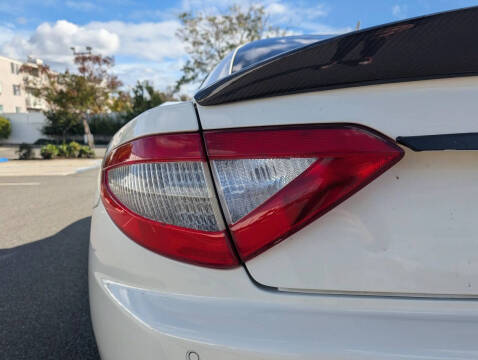 2011 Maserati GranTurismo S Automatic