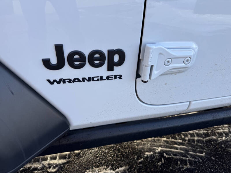 2023 Jeep Wrangler Willys