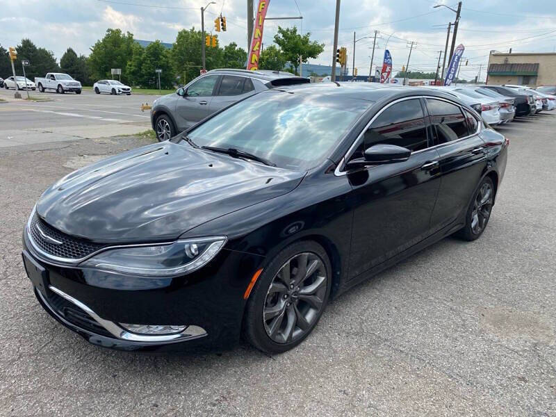 2016 Chrysler 200 C