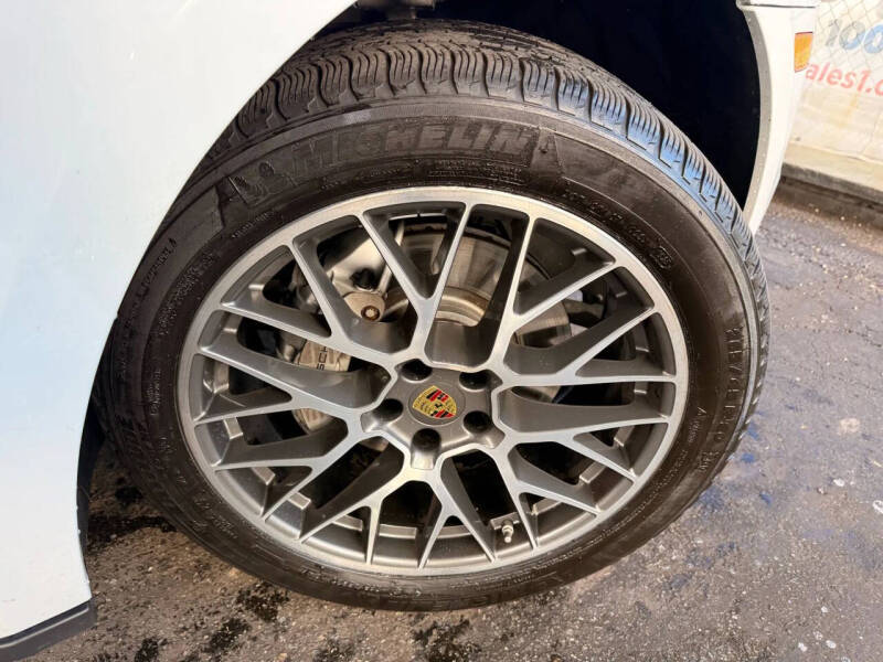 2017 Porsche Macan S