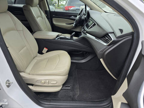 2019 Buick Enclave Essence