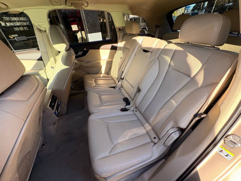 2019 Audi Q7 quattro Prestige 55 TFSI