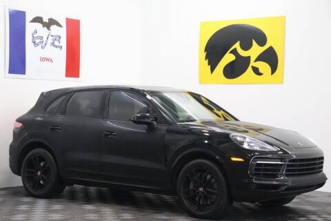 2019 Porsche Cayenne for sale at Carousel Auto Group in Iowa City IA