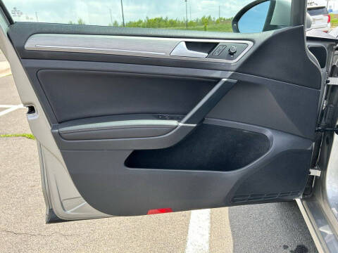 2016 Volkswagen Golf