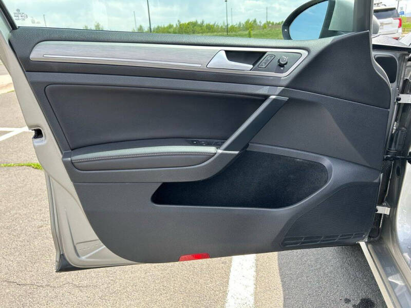 2016 Volkswagen Golf