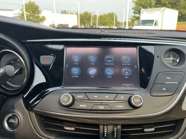 2020 Buick Envision 21