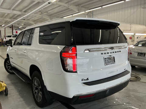 2022 Chevrolet Suburban LT