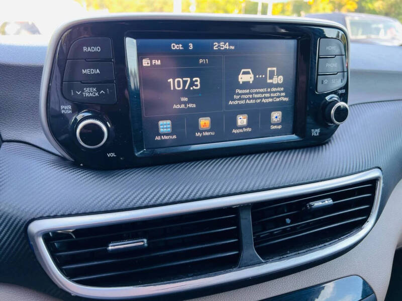 2021 Hyundai Tucson SE