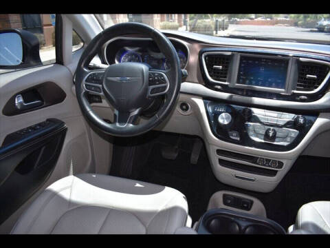 2021 Chrysler Voyager LXi
