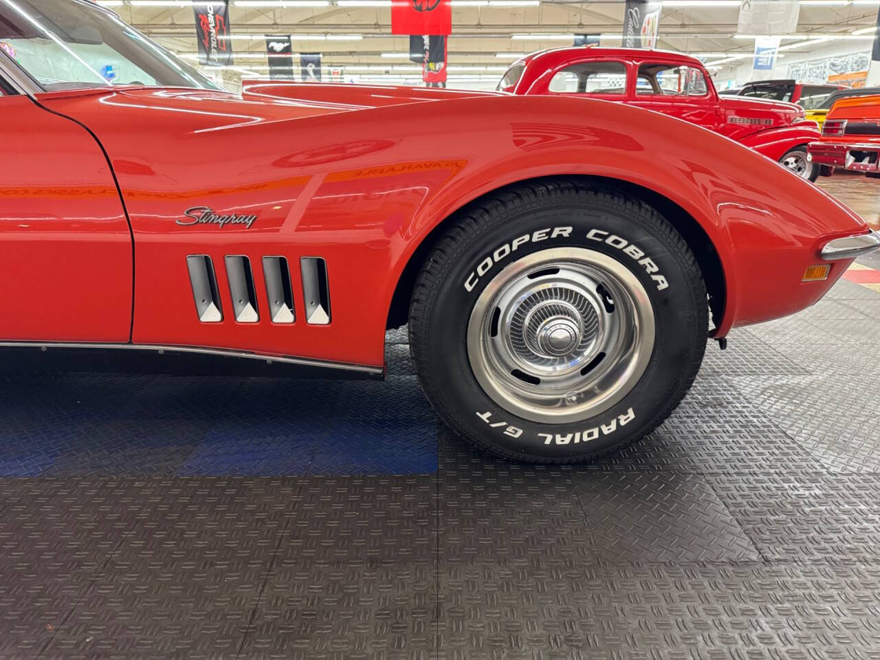 1969 Chevrolet Corvette 28