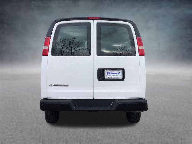 2019 Chevrolet Express 2500