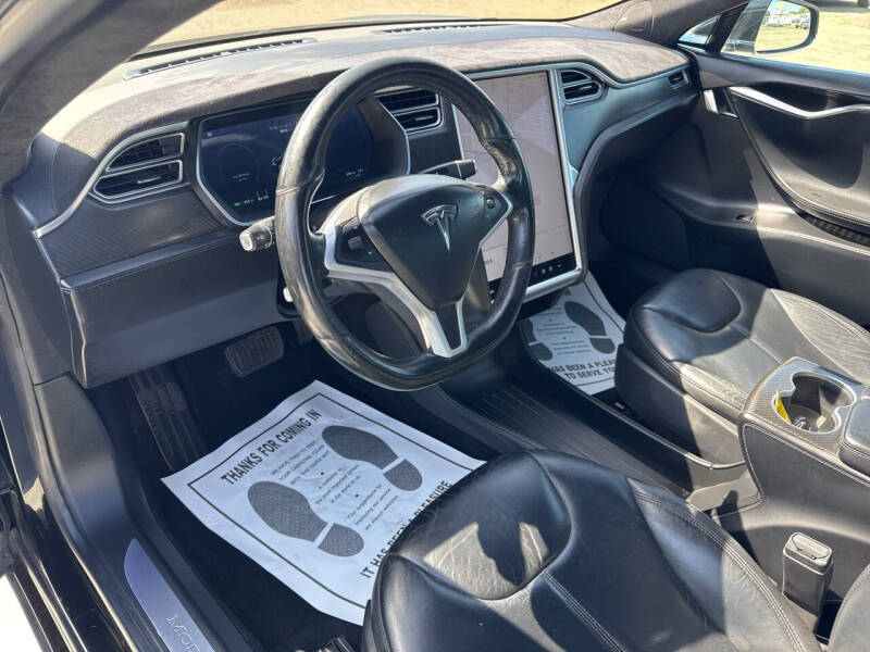 2015 Tesla Model S 85D