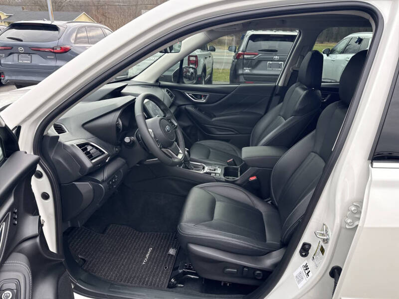 2023 Subaru Forester Touring