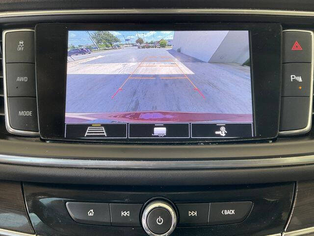2020 Buick Enclave Essence