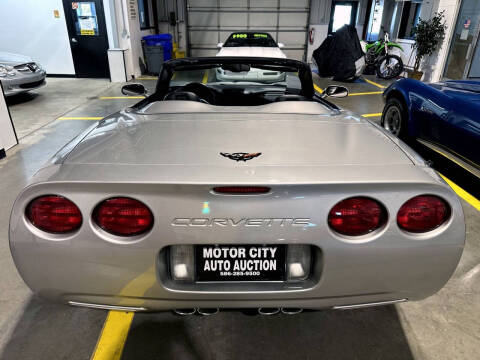 2004 Chevrolet Corvette