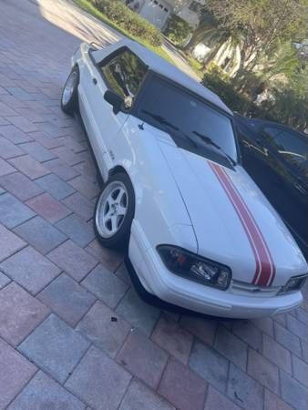 1992 Ford Mustang