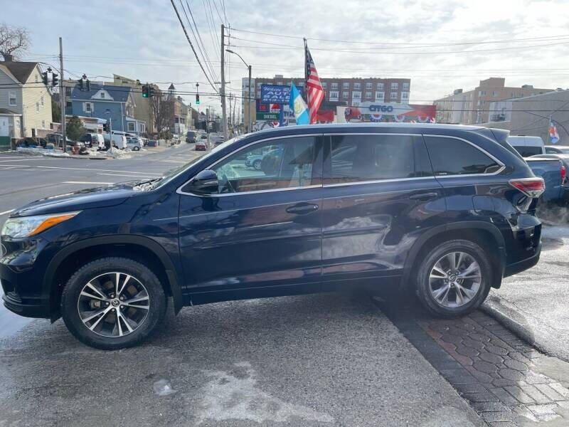 2016 Toyota Highlander XLE