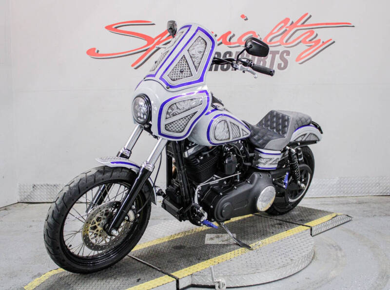 2015 Harley-Davidson Dyna Street Bob
