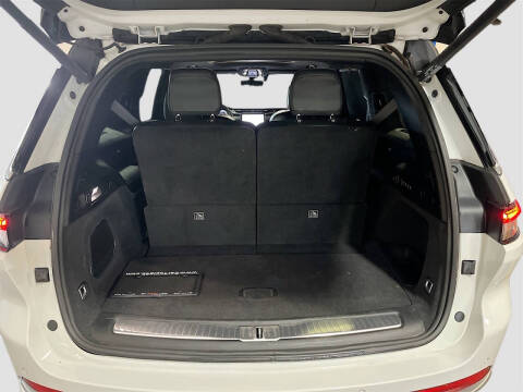 2022 Jeep Grand Cherokee L Summit