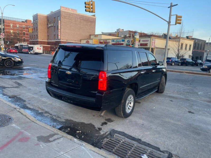 2018 Chevrolet Suburban LT