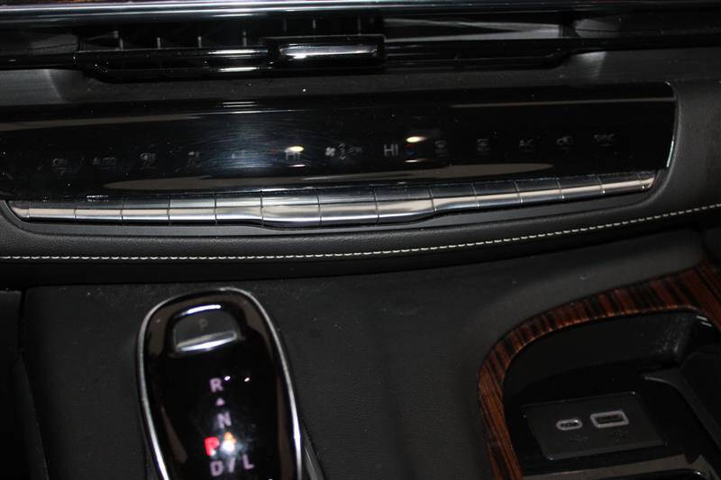 2021 Cadillac Escalade ESV Premium Luxury