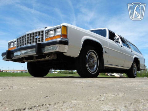 1985 Ford LTD Crown Victoria