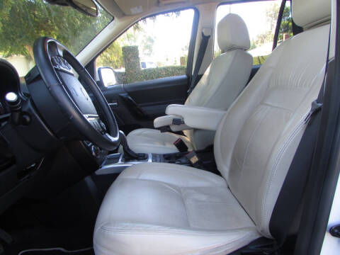 2013 Land Rover LR2 HSE LUX