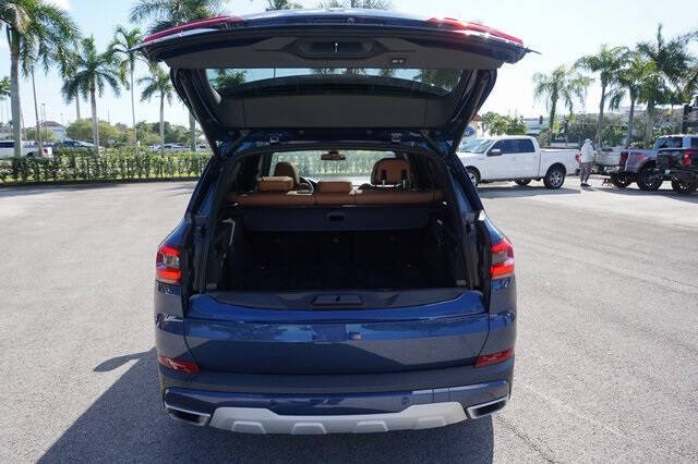 2023 BMW X5 sDrive40i