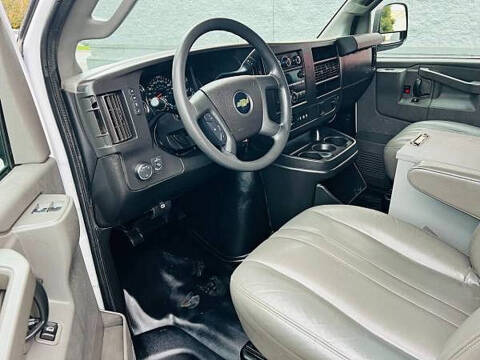 2019 Chevrolet Express 2500