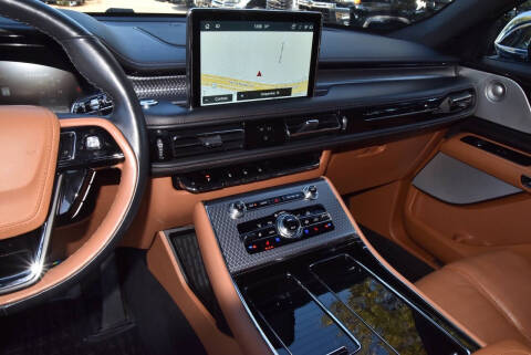 2022 Lincoln Aviator Black Label