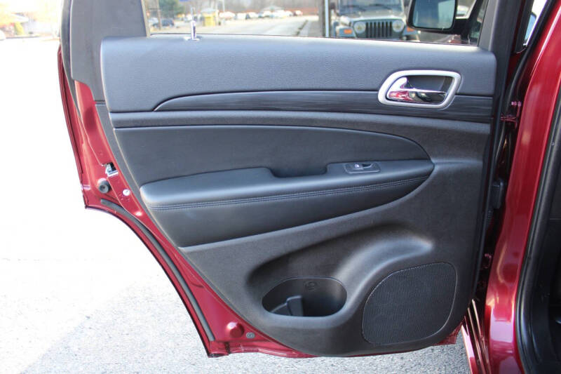 2020 Jeep Grand Cherokee Altitude