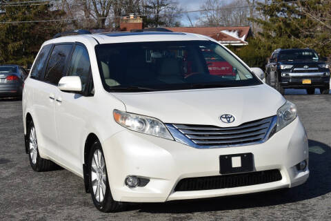 2013 Toyota Sienna Limited 7-Passenger